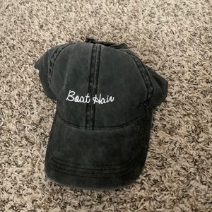 “Boat hair” baseball cap